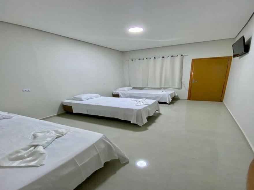 Amparo Hotel Ribas do Rio Pardo Luaran gambar